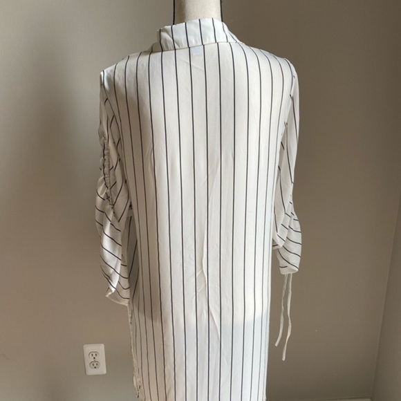 NWT Bar III Striped Tunic Blouse Size M - Picture 3 of 5